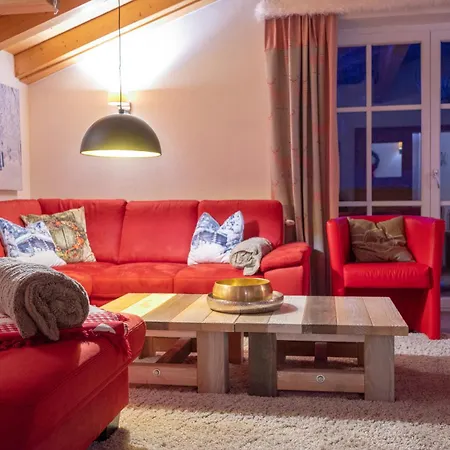 Seasons By In One Апартаменти *