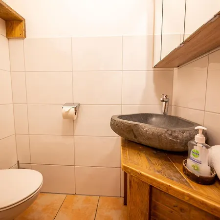 Seasons By In One Apartmán