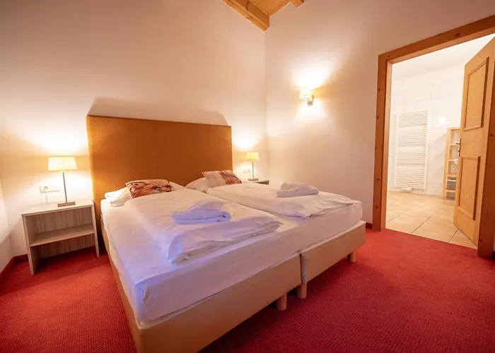 Seasons By In One Апартаменти