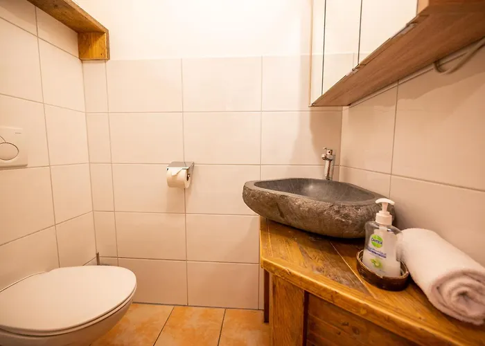 Seasons By In One Апартаменты